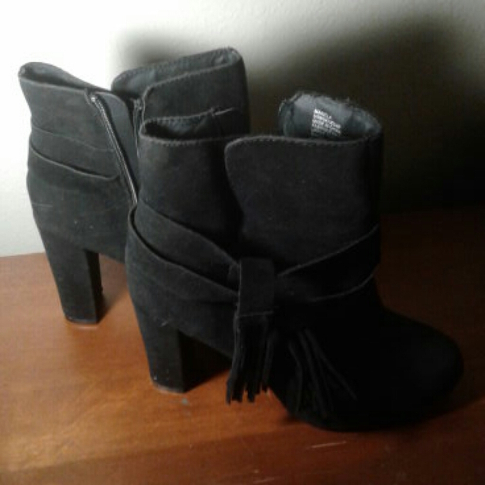 Heeled boots - Picture 4 of 5